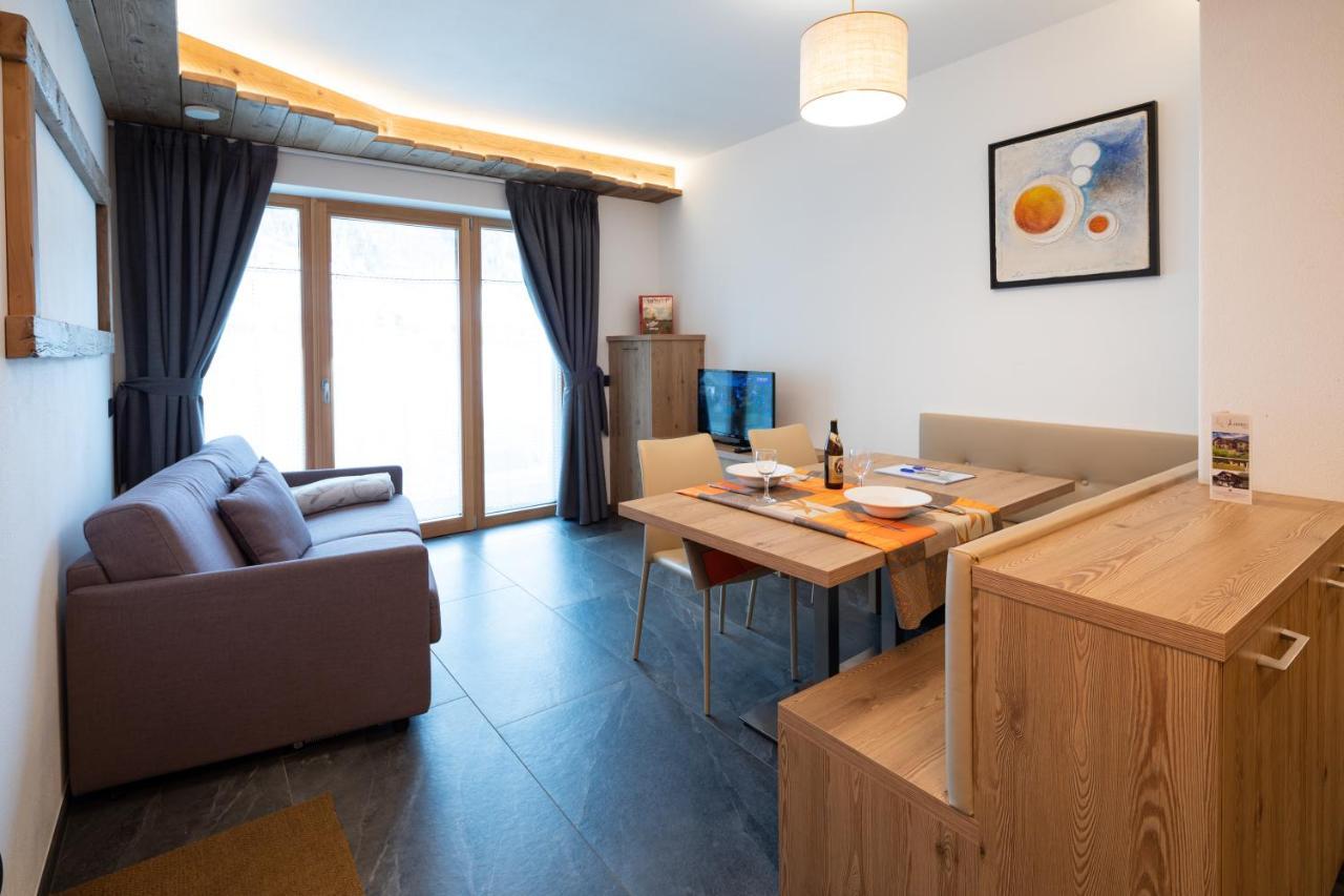Ferienwohnung Casa Giusto Livigno Exterior foto